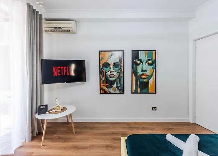 Zoe Apartment At City Center